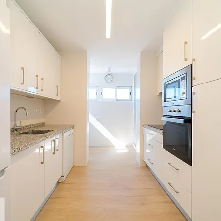 Brend New 3 Bed 2 Bath Play Camp Apartment El Campello