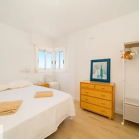 Brend New 3 Bed 2 Bath Play Camp El Campello